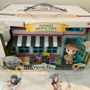 Sunny Days NEW HONEY BEE ACRES THE BUZZ GENERAL STORE. 8" Tall, 56 Pieces